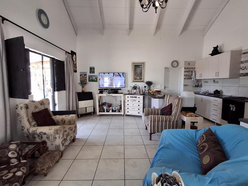 2 Bedroom Property for Sale in Britannia Bay Western Cape